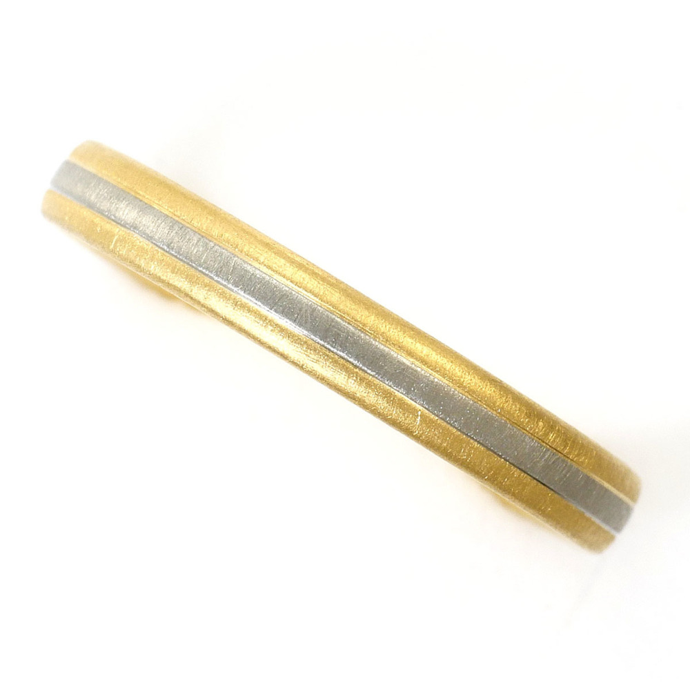 VINTAGE 18k Gold Ring